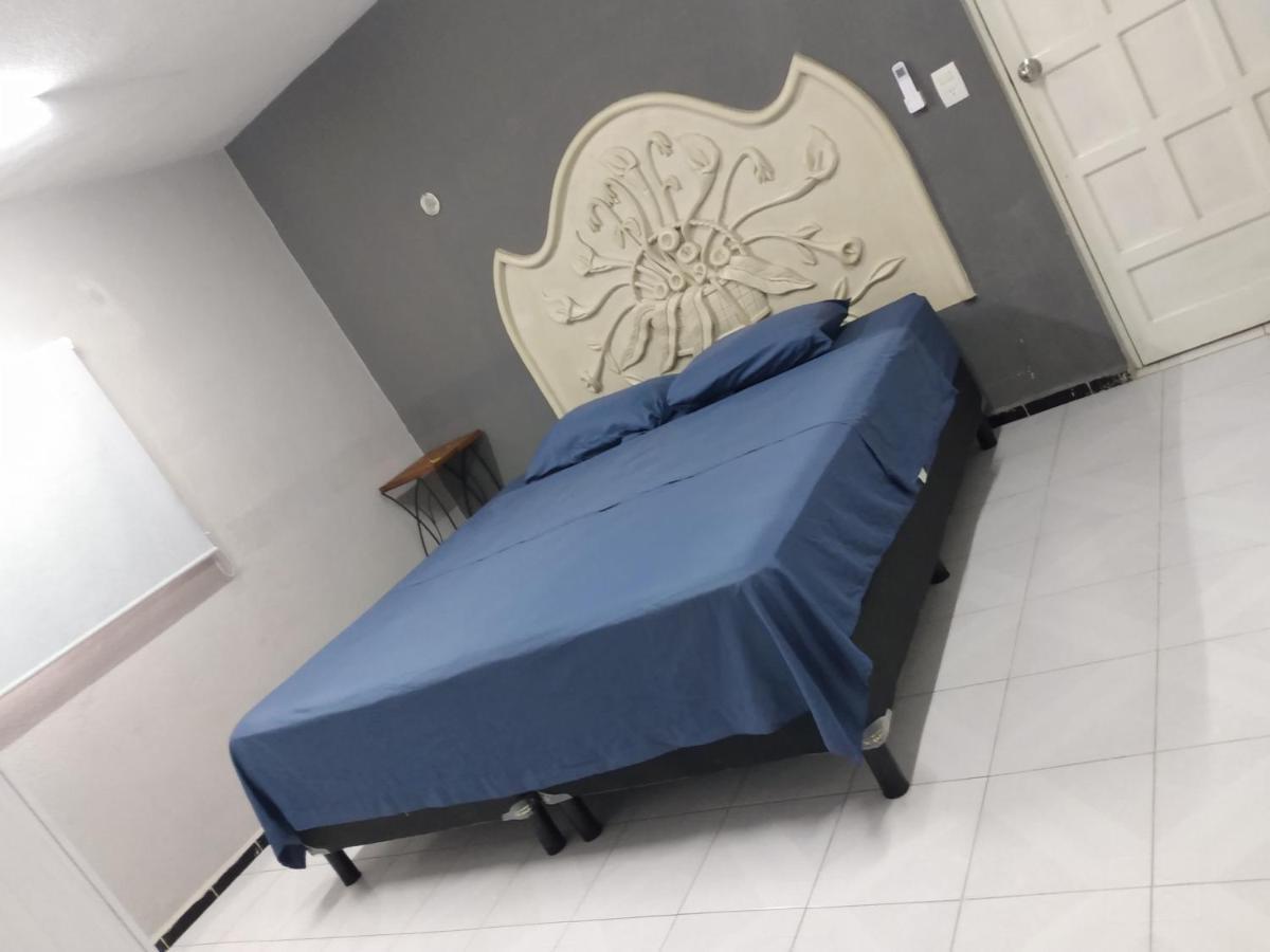 Hotel Casa Ixchel - 450M To Downtown, Wifi, Hot Water, Ac à Valladolid  Extérieur photo