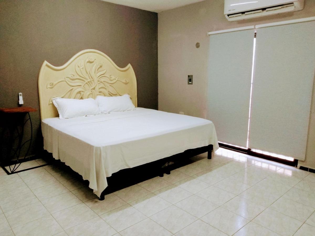 Hotel Casa Ixchel - 450M To Downtown, Wifi, Hot Water, Ac à Valladolid  Extérieur photo